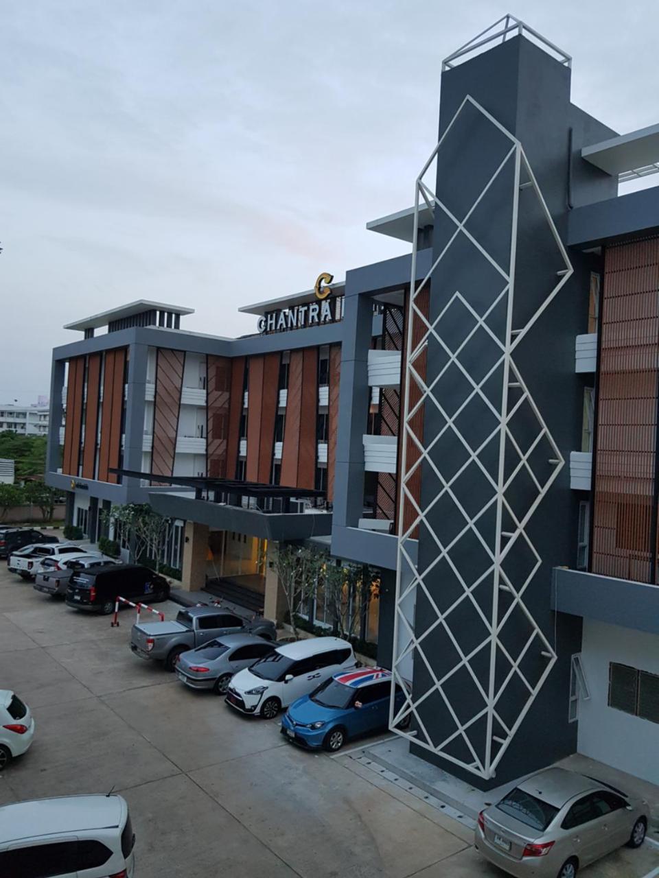 Chantra Hotel Sa Kaeo Buitenkant foto